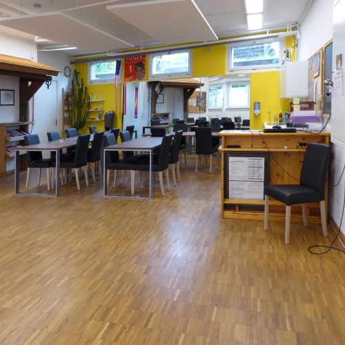 Saal-N-Tische